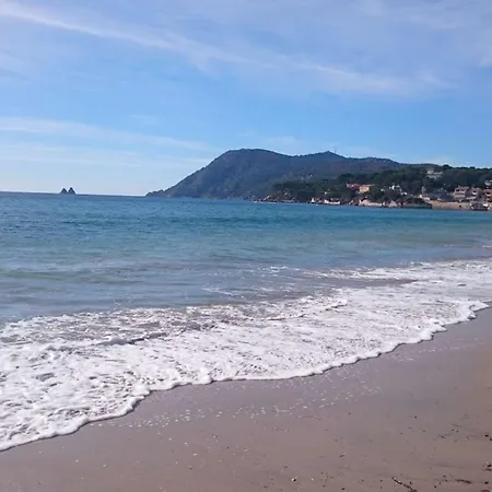 5 Couchages, Vue Mer, Climatisation, Wifi, A Pied, A 250m * La Seyne-sur-Mer